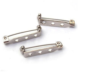 WOT findings. Barpins, 32 mm. Silver coloured. 12 pack.