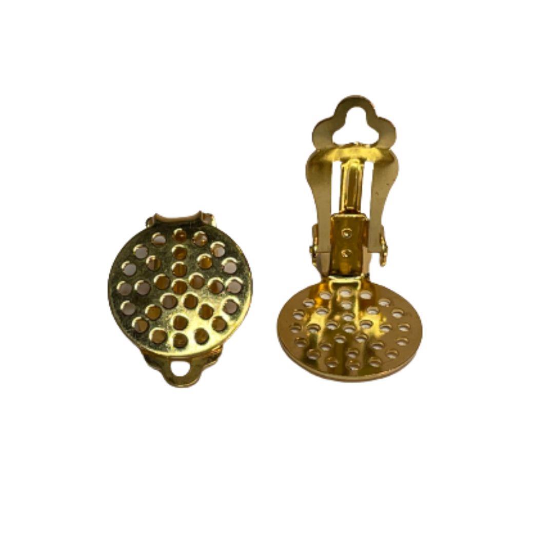 WOT findings, earring disc clip, 5/8". Perforated. Gold. 4 pack.